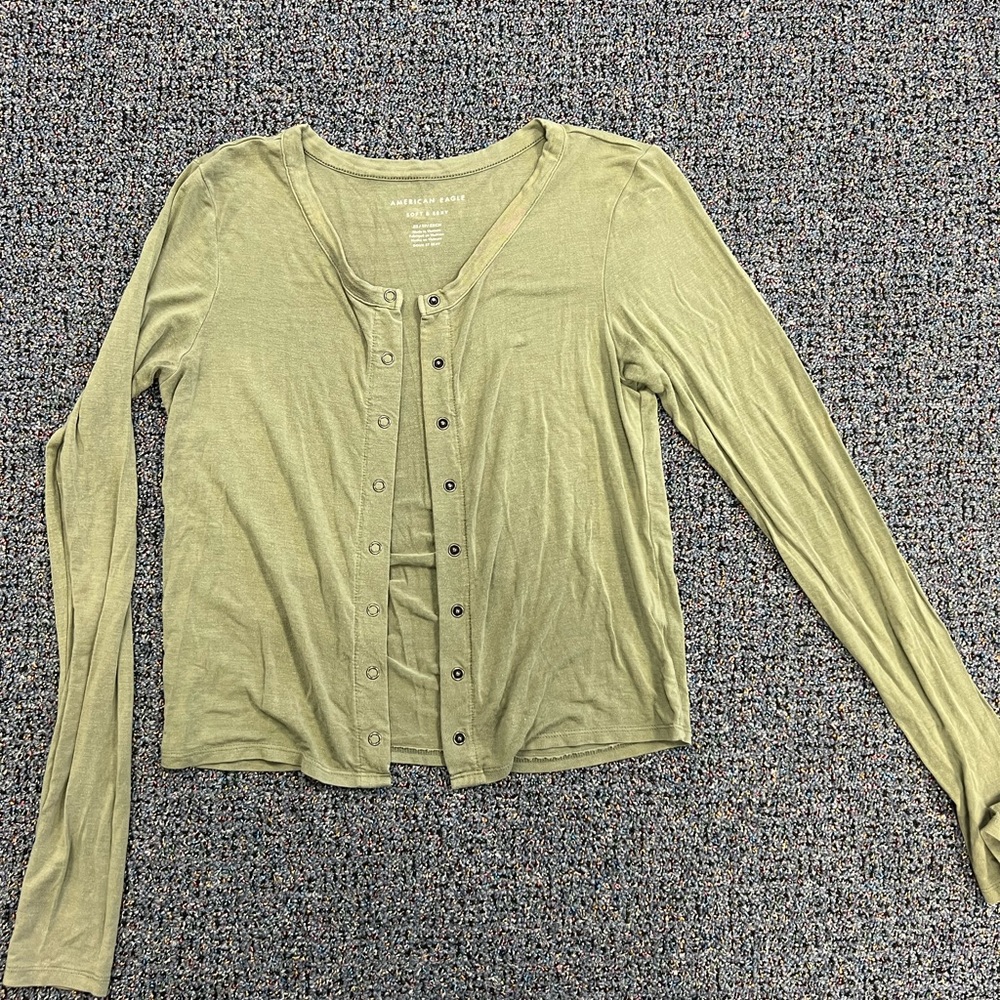 Long sleeve button up